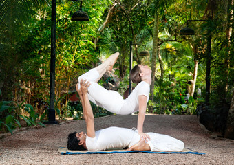 Acroyoga in the garden