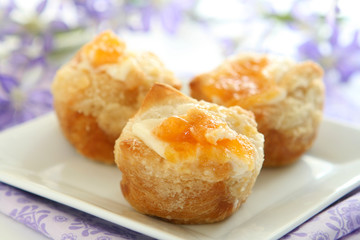 Apricot Pastry