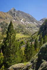 Obraz premium beautiful mountain landscape in French Pyrenees