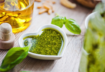 frisches basilikumpesto II