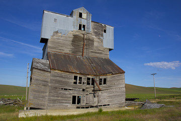 Dilapidated Grain Elevator