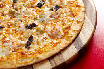 Pizza with seafood