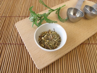 Schafgarbenkraut, Millefolii herba