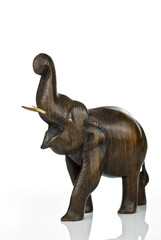 Elefant aus Holz