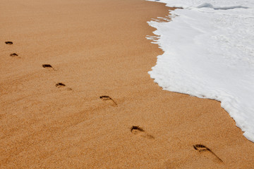 Huellas en la arena