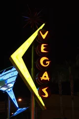 Foto op Canvas Oud Las Vegas-neonbord © JJAVA