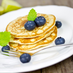 Pancakes mit Heidelbeeren