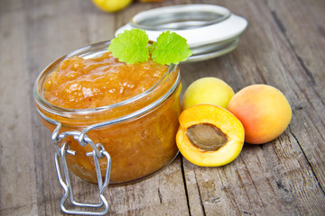 Aprikosenmarmelade