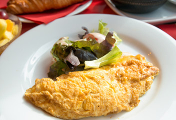 omelet with ham