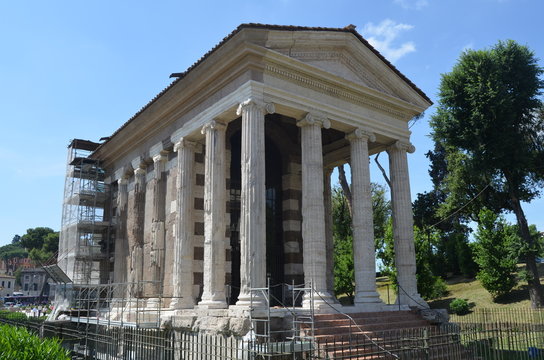 Templo de Portunos en el foro Boario. Roma