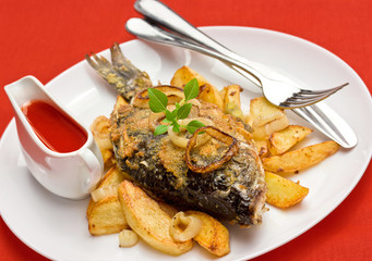 Fried river fish