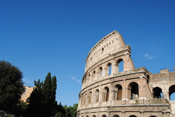 Vista parcial del Coliseo. Roma