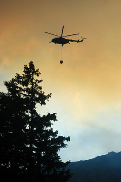 Helicopter extinguish  fire