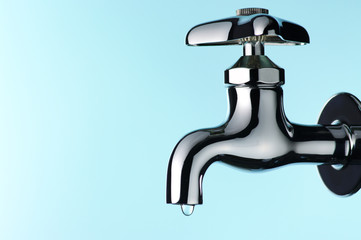 Water tap with drop.(horizontal)