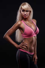 Fototapeta na wymiar portrait of young fitness woman