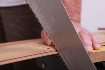 Saw