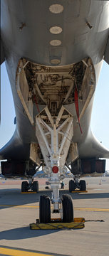 B1-b Bomber Front Landing Gear