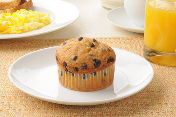 Chocolate chip muffin with scrambled eggs