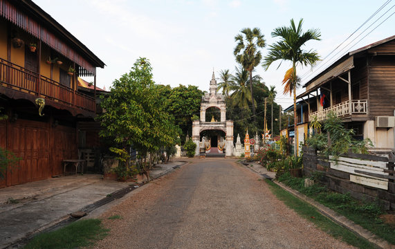 il monastero di Wat Sainyaphum di Savannakhet, Laos