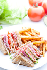 Sandwich club