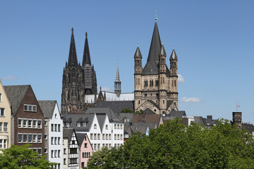Naklejka premium Cologne Cathedral, Gross St. Martin and Old Town