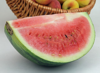 Melone und Marillen