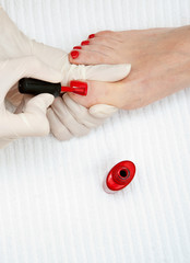 pedicure nail polish treatment