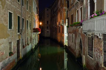 Fototapeta na wymiar Wenecja - Noc 2012