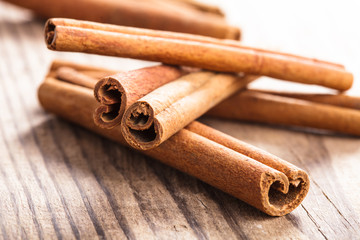 Cinnamon sticks