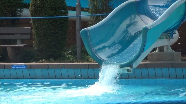 Wasserrutsche