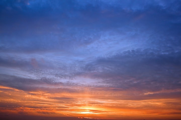 Fototapeta na wymiar Blue and red sunset sky