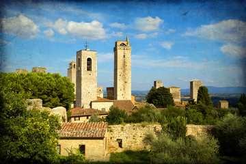 Fototapeta na wymiar Starożytne wieże w San Gimignano, Siena, Toskania, Włochy