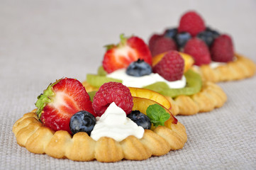 tarts with fruits