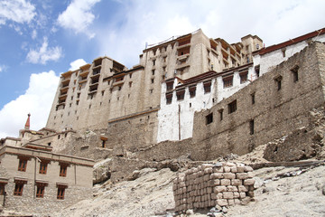 Fototapeta premium The ruined Royal Palace at Leh