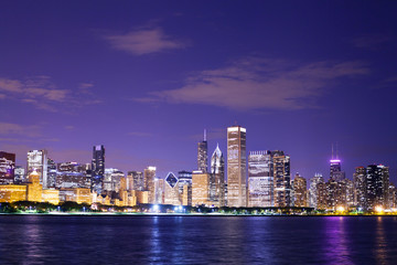 Obraz na płótnie Canvas Chicago nocą