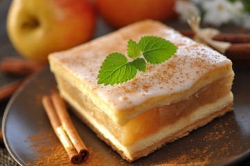 Apfelkuchen, Minze