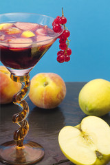 ssangria cocktail with ingredient