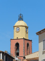 Fototapeta na wymiar Clocher de St Tropez