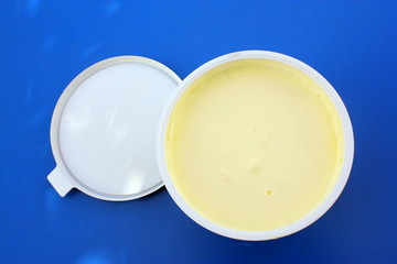 pot de crème fraîche