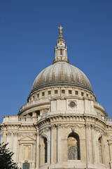 Fototapeta na wymiar St Paul's Cathedral in London, England
