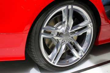 Silver rim