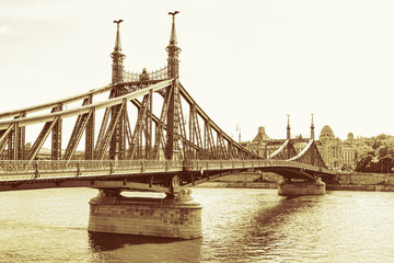 Obraz premium Liberty Bridge in Budapest