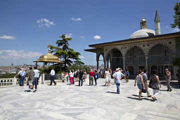 Upper terrace and Baghdad Kiosk, Topkapi Palace, Istanbul, Turke © İhsan Gerçelman