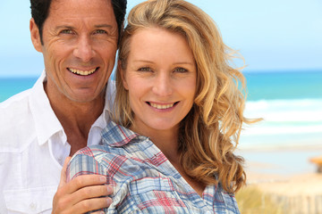 Obraz premium Couple on a beach