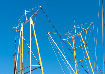 mast of fishing boat