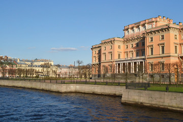 Fototapeta na wymiar Mikhailovsky zamku