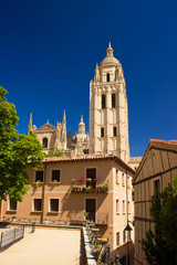Fototapeta na wymiar View of catholic cathedral in the center of Segovia