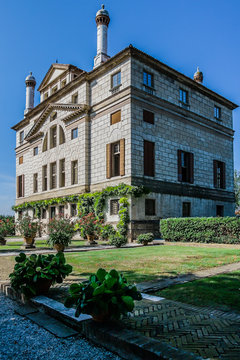 Ancient villa Foscari La Malcontenta garden  in Veneto, Northern