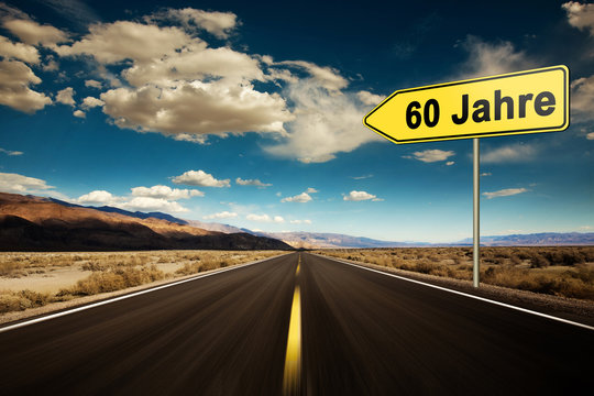 60 Jahre, Hinweisschild