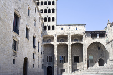 Fototapeta premium Barcelona. Royal Square and Big Royal palace.
